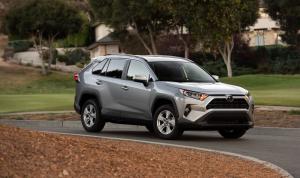 Toyota RAV4 XLE 2018 года